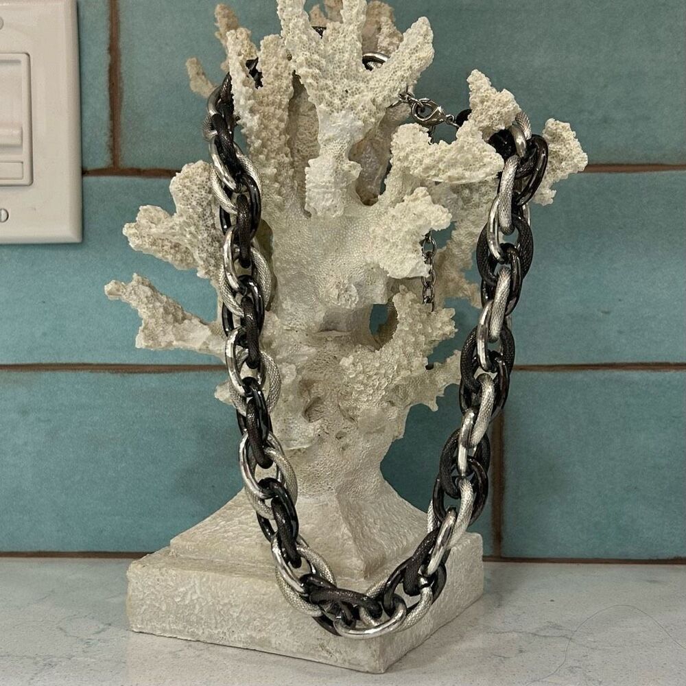 Vtg Chunky Link Statement Necklace Black & Silver Triple Oval Chain Adjustable